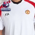 Футболка Манчестер Юнайтед / MANCHESTER UNITED ESSENTIALS V NECK POLY PANEL T-SHIRT - WHITE 