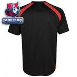 Футболка Манчестер Юнайтед / MANCHESTER UNITED ESSENTIALS V NECK POLY PANEL T-SHIRT - BLACK 