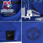 Футболка Манчестер Юнайтед / MANCHESTER UNITED AUTH ORGANIC TEE - OLD ROYAL/BLACK 