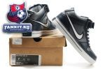 Nike Sellwood
