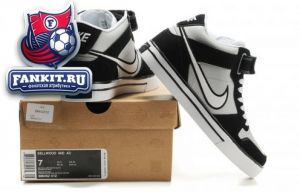 Nike Sellwood